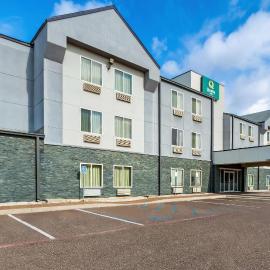 Quality Inn Laredo - Nuevo Laredo, hotel di Laredo