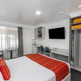 Econo Lodge Alabaster Motel Cowra, Hotel in Cowra