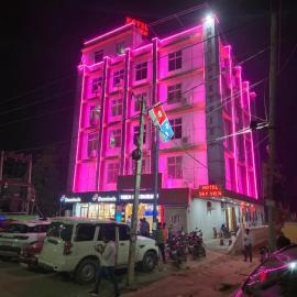 Hotel Sky View, hotel in Aurangābād