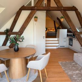 Loft Günni mit Whirlpool, hotel a Wietzendorf