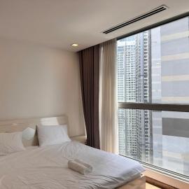 Lucent Home, hotel sa Gò Công
