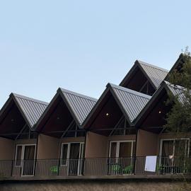 Pahadi Sukoon - A frame Cottages, hotel in Dharamshala