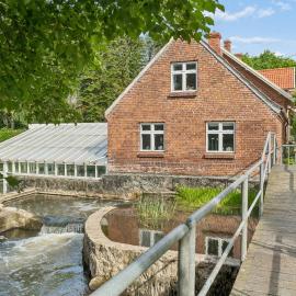 Charming 45 M House In Peaceful Setting, Hotel in Gelsted