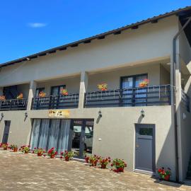 Casa la Poalele Pietrosului