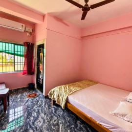 Brundavana Home Stay、Kāsarkodのホテル