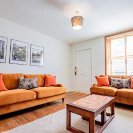 Viesnīca Victorian Canal Retreat 3 Bed & Stunning Garden pilsētā Vustera