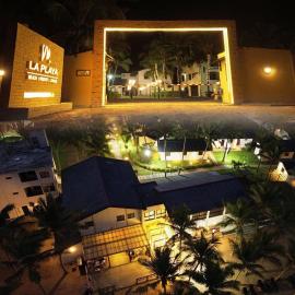 Hôtel La Playa, viešbutis mieste Lomė