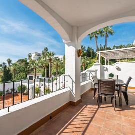 Casa Toro by Solset