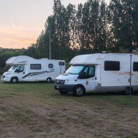 Villa Cilento Parking e Sosta Camper, hotel u gradu Kapačo-Paestum