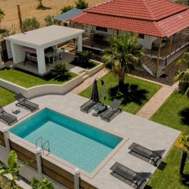 Villa Liana , private Villa with pool and garden
