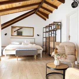 Studio apartment Milica in the stone house near the beach