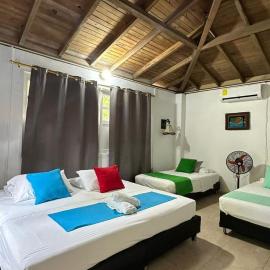 Hotel Miramar Capurganá Casa de playa, hotel di Capurganá