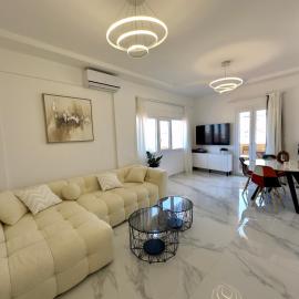 LEUKO by Hostinous, hotel u gradu 'Gázion'