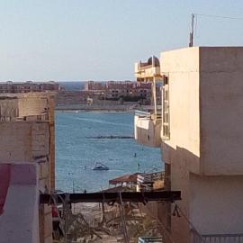 برج الاندلس تاني نمره من البحر خطوات من الشاطئ