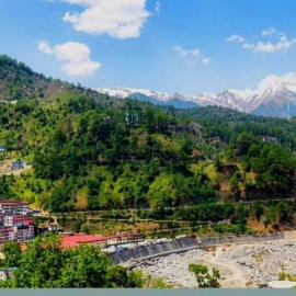Bahram vatika, hotel em Sonprayag