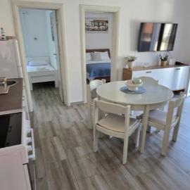 Apartmani Furesti 2, hotel in Donji Stoliv