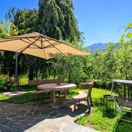 Casa Flavia, hotel in Lierna