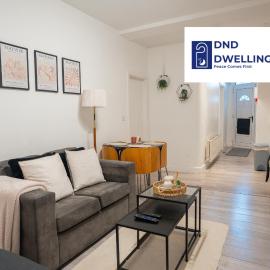 Modern 3 Bed Flat - 3 En-Suites - Parking - near Wembley, hotel i Edgware