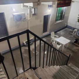 T1 avec grande cuisine séparée et grande terrasse, hotel u gradu 'Kouba'
