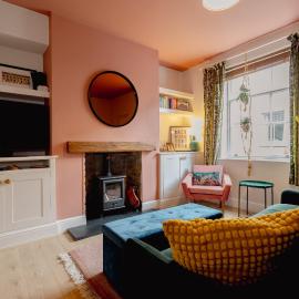 The Pink Door by Salts Mill, Sleeps 4