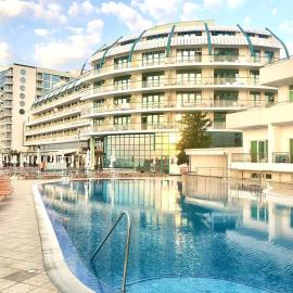 Front beach studio in Berlin Hotel, hotel Várnában