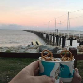 Hervey Bay Pier View Pilot Street Retreat