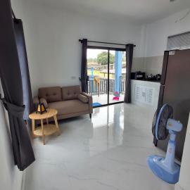 Smart TV, 5 min to Beaches, Yoga, Shops, King Bed, Cotton Sheets, hotel a Ko Kong Nui