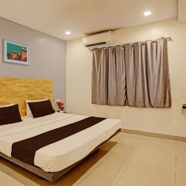 Viesnīca Hotel O Ramoji pilsētā Surūrnagar
