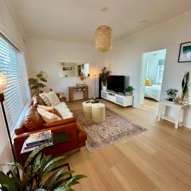 Cosy and calm unit in Cronulla, hotelli kohteessa Cronulla