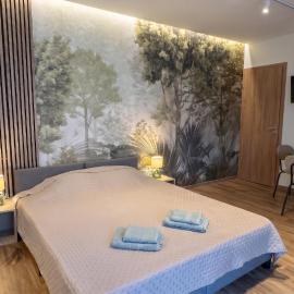 Sétány Apartman-és Vendégház โรงแรมในทิสซาฟือแรด