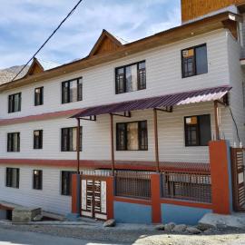 Hotel D Latti, hotel v destinácii Kargil