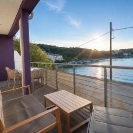 Aparthouse Penelope, hotel in Supetarska Draga