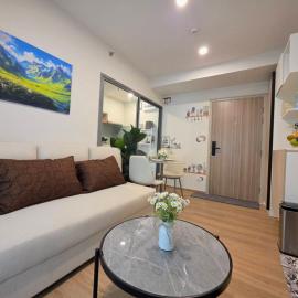 Phyll Condo Room in Wichit، فندق في Ban Rangeng