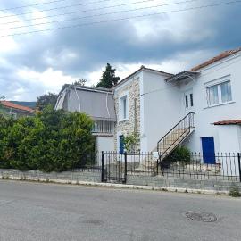 Olive Garden Estate, hotel en Eleftheres