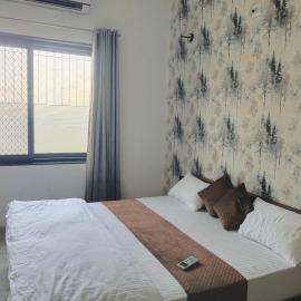 2Bhk Entire luxury home -Udaipur Serenity Homestay, hotel in Udaipur