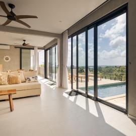 Yemanjá Villas - Villa Dua - 3-Bedroom Ocean View & Pool Villa, Uluwatu, hotel v destinaci Bingin Beach