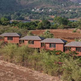 Citygostays - Jal by the Bay Machan house, hotel in Somavadi