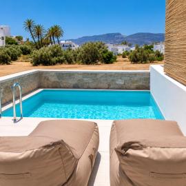 Milea amare Suites, hotel em Adamas
