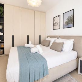 Catch the Vibe - Your 3BR&2BA Cozy Cretan Escape