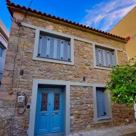 The Prοfessοrs House - Myrina 1922, hotel v destinaci Mirina