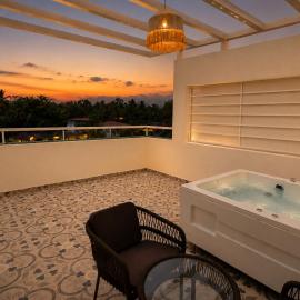Hotel H F at Assagao North Goa, hotel ad Assagao