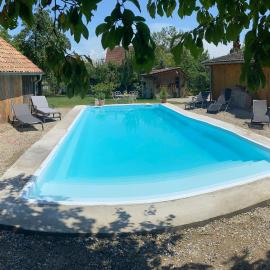 Gîte des roses، فندق في Diebolsheim