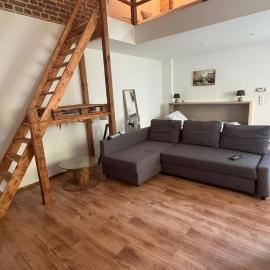 Duplex Garden Loft, hotel di Siegburg
