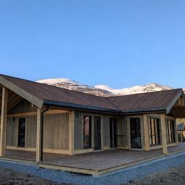 Cabin in a sunny area with a view、ストリンのホテル