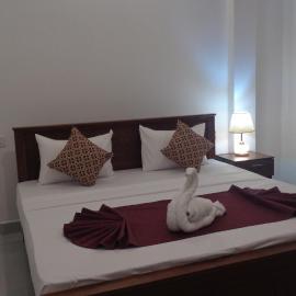Jade Royal Resort - Okkampitiya, hotell 