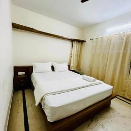 U K I Guest House