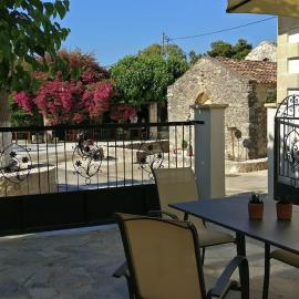 Guest House Chania 2BR BBQ Lykotripa