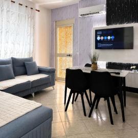 Family Apartment Golem by Eltis: Golemasi şehrinde bir otel