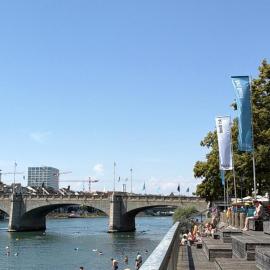 Casa Rheinblick - Apartment B, hotell sihtkohas Basel