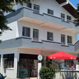 Villa DEA, hotel in Velipojë